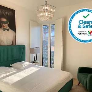 New!! Luxury Avenida Da Liberdade Flat- With Rooftop And Pool Lisboa