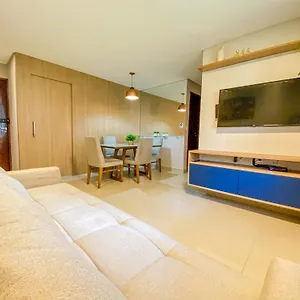 Espacoso E Confortavel Apartamento